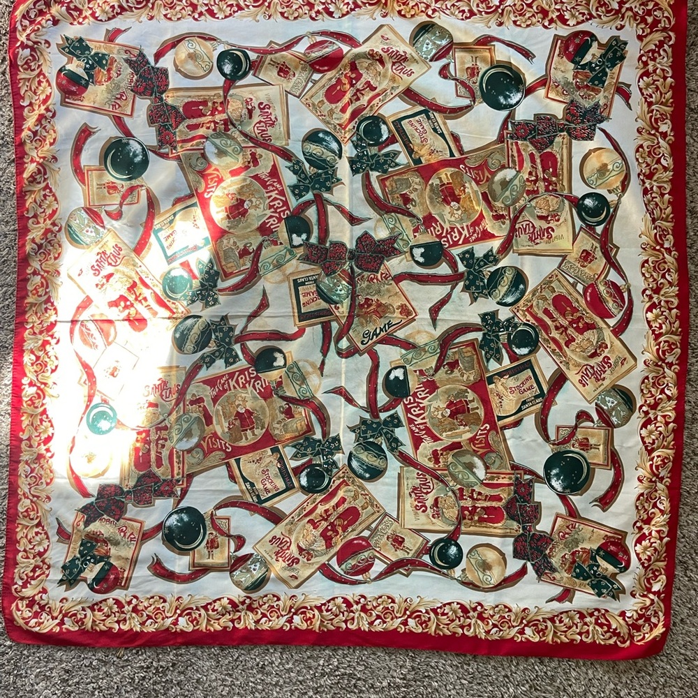 Vintage Festive Symphony Christmas Scarf with Red and Gold Accents